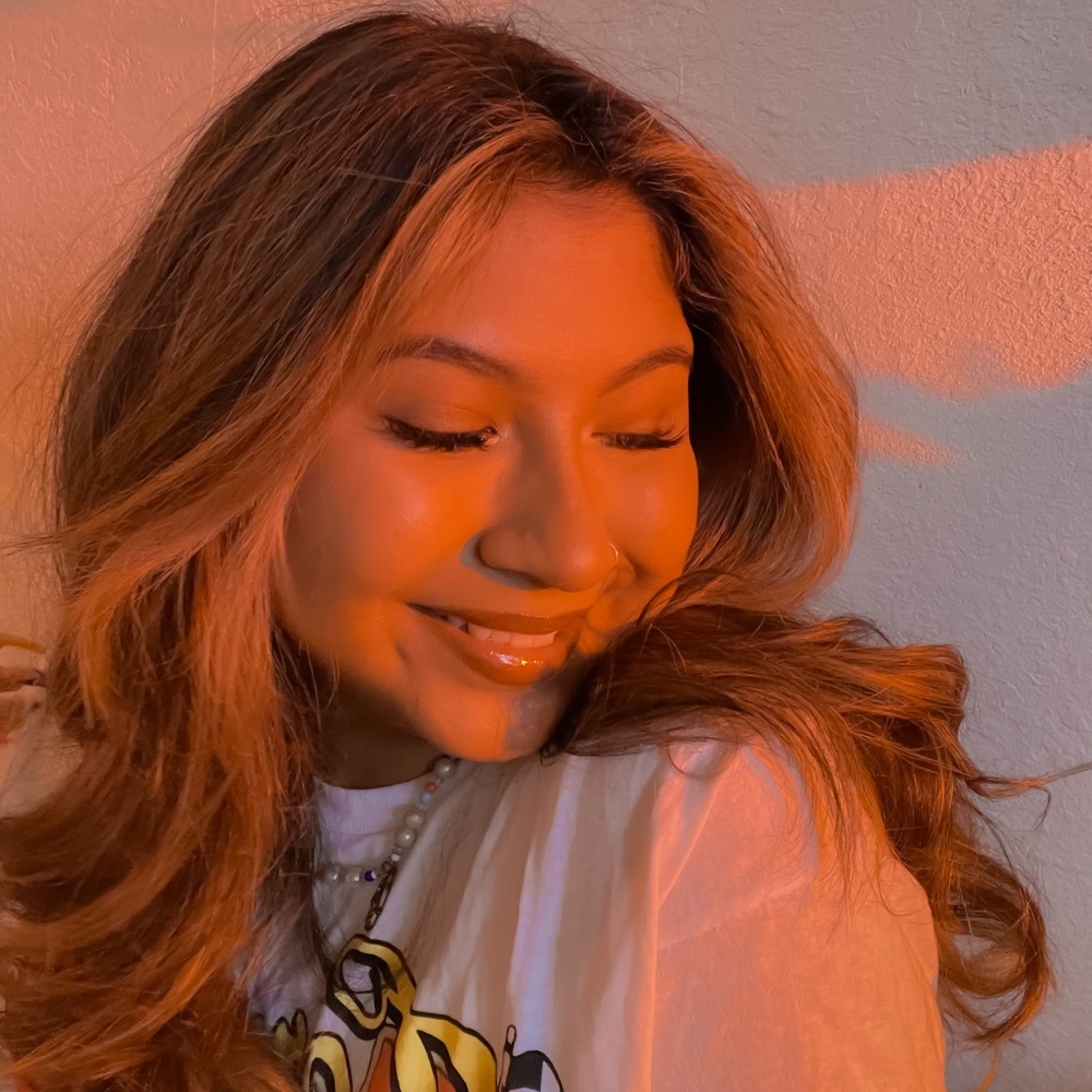 Meet your Posher, Mikayla